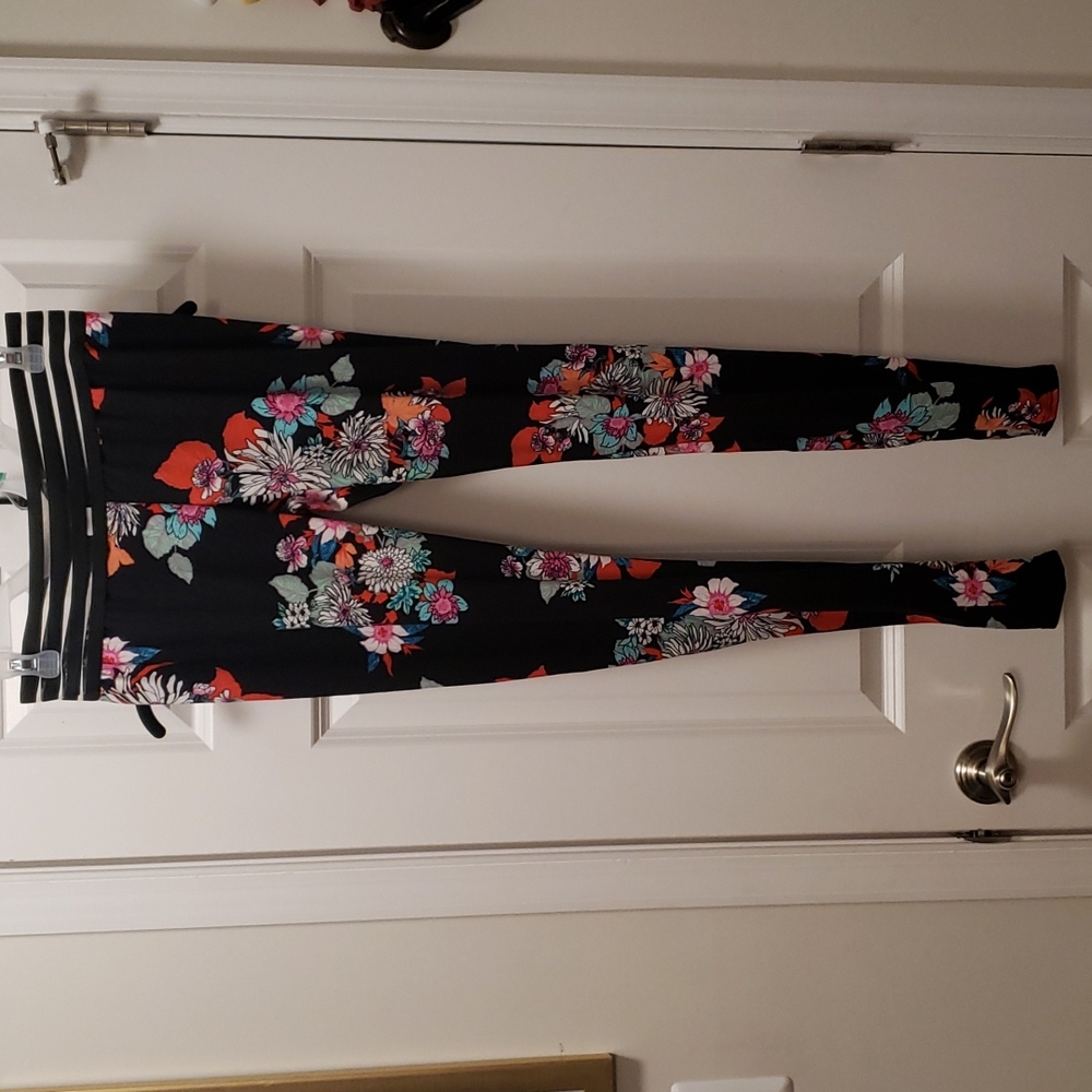 Floral leggings